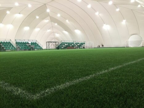 Надувной шатер для футбольного поля