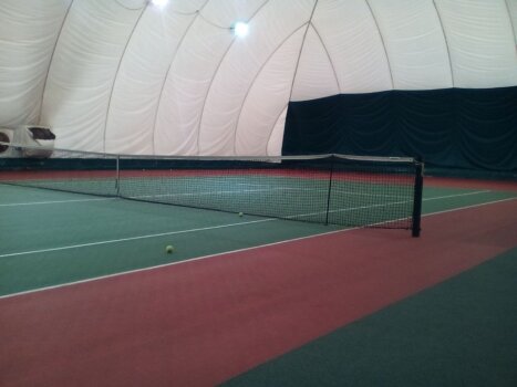 Теннисный купол