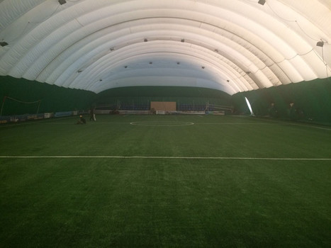 Строительство футбольного манежа