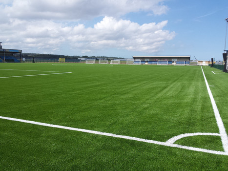 Строительство футбольных полей