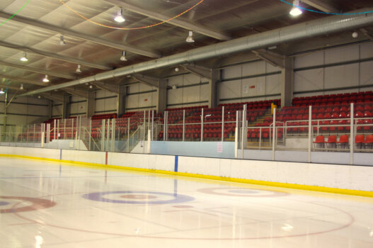 Строительство ледовой арены