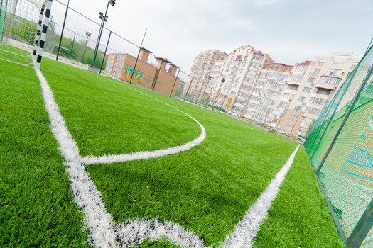 Строительство мини-футбольной площадки