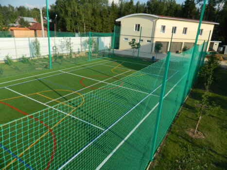 Строительство спортивных и игровых площадок для дач